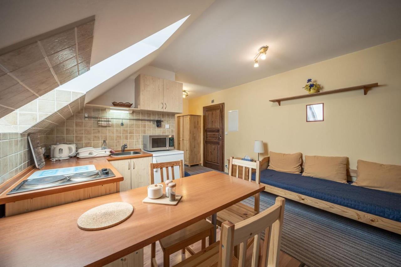 Apartmany Rubinovi Horejsi Vrchlabi Екстер'єр фото
